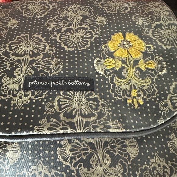 Petunia Pickle Bottom Floral Diaper Bag Backpack Embroidered Flower - Picture 6 of 6